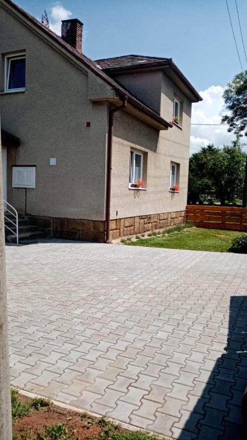 Ubytovani S Wellness Dolni Dobrouc Екстер'єр фото